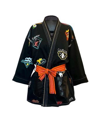 KIMONO ASTRO BRODÉ s'inspire de l'anatomie humaine